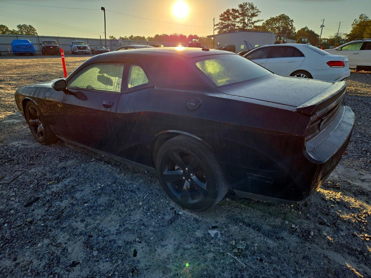 2013 Dodge Challenger R/T - Image 2