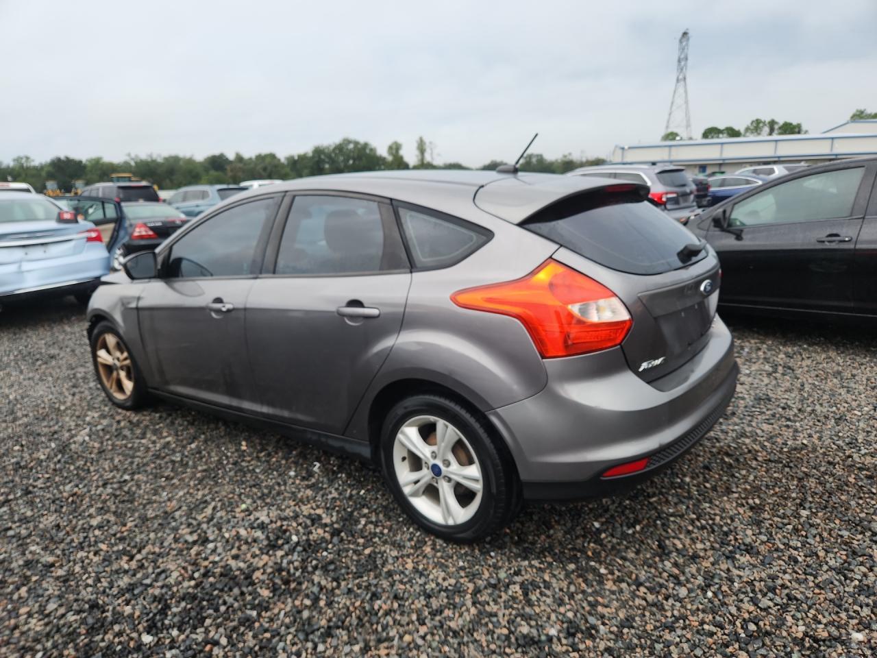 2014 Ford Focus Se - Image 2