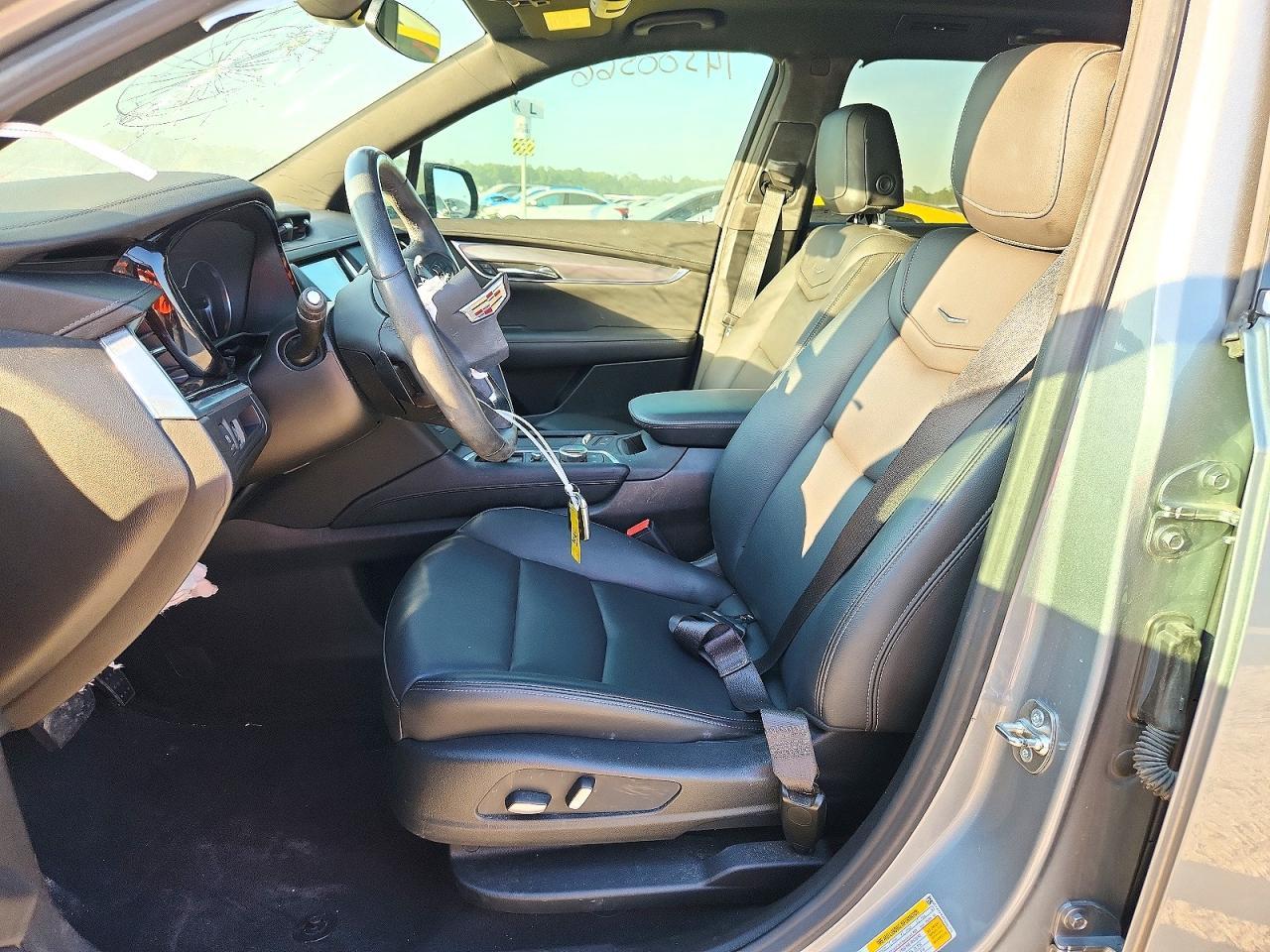2025 Cadillac Xt6 Luxury - Фото 7