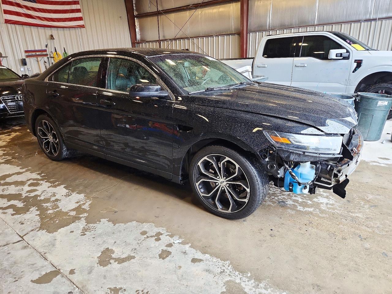 2016 Ford Taurus Sho - Image 4