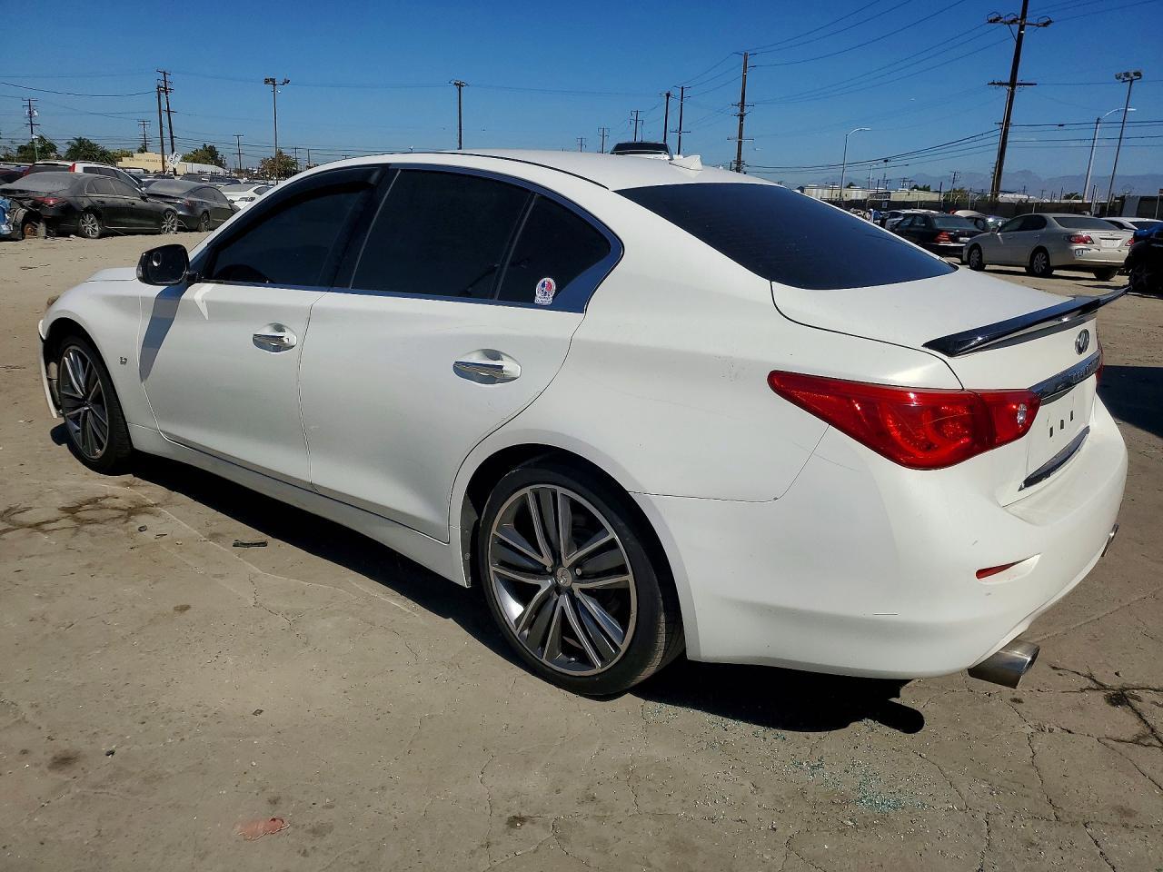 2014 Infiniti Q50 Premium - Image 2