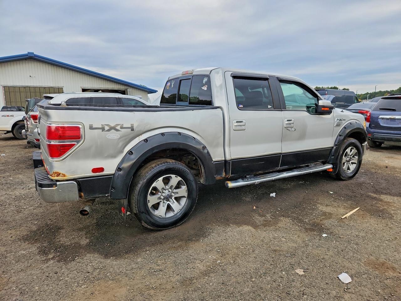 2010 Ford F150 Supercrew - Image 3