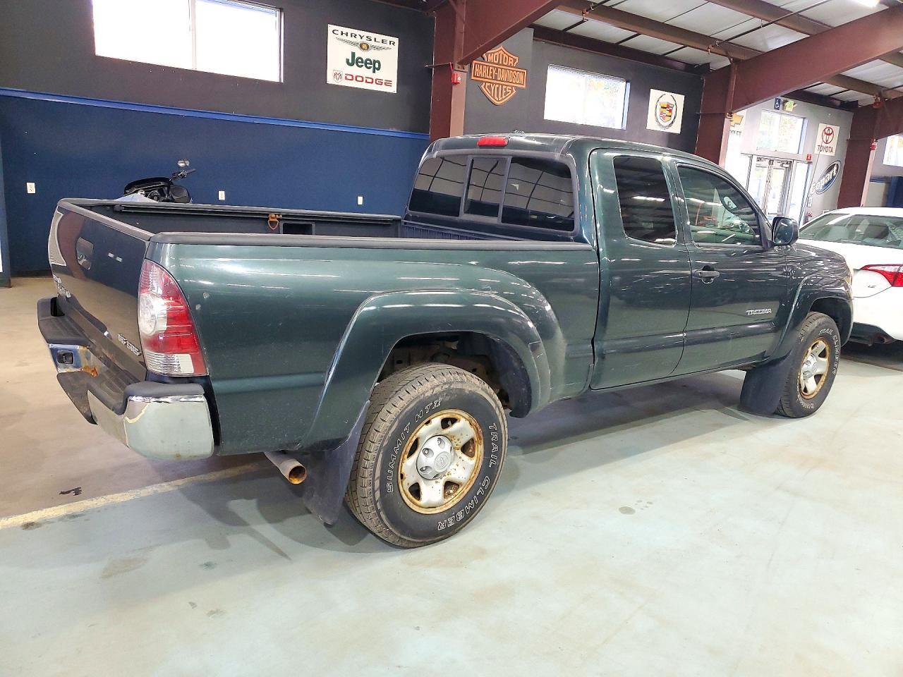 2009 Toyota Tacoma V6 - Image 3