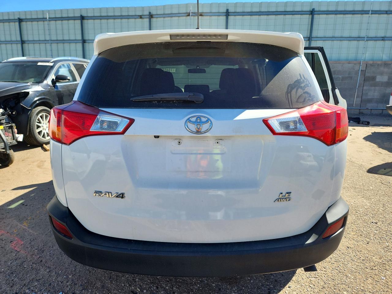 2015 Toyota Rav4 Le - Image 6