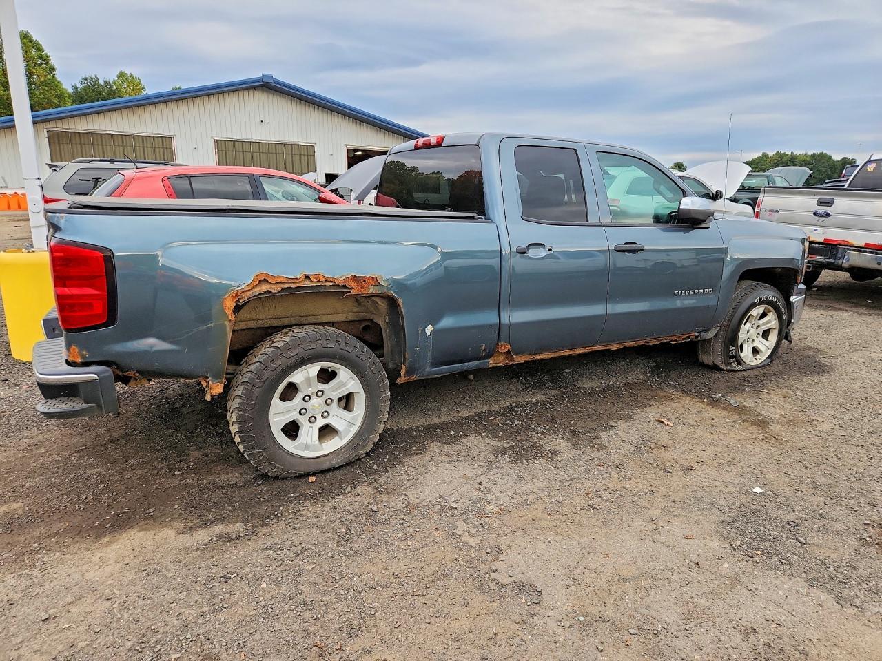 2014 Chevrolet Silverado K1500 Lt - Image 3