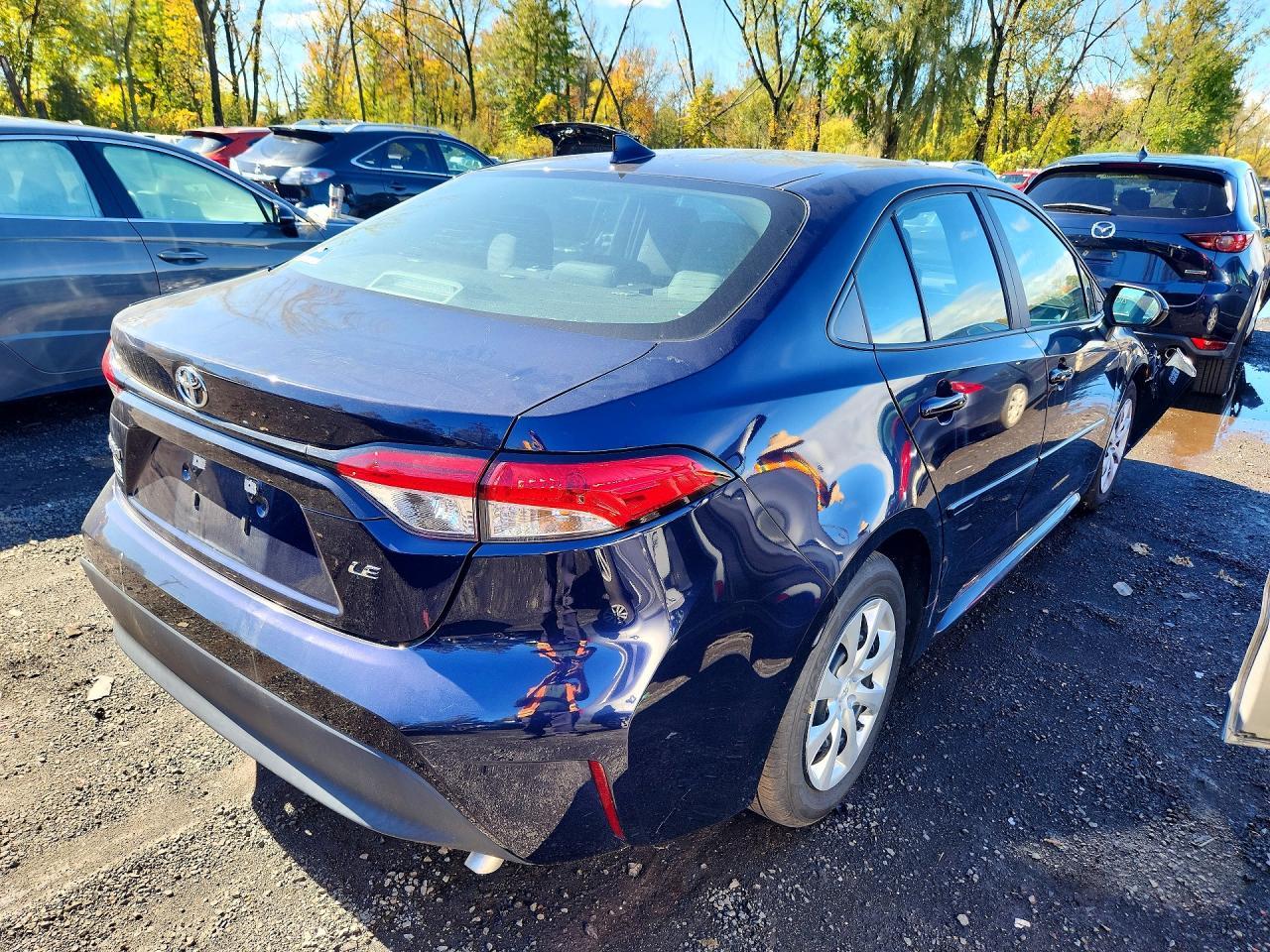 2023 Toyota Corolla Le - Image 3