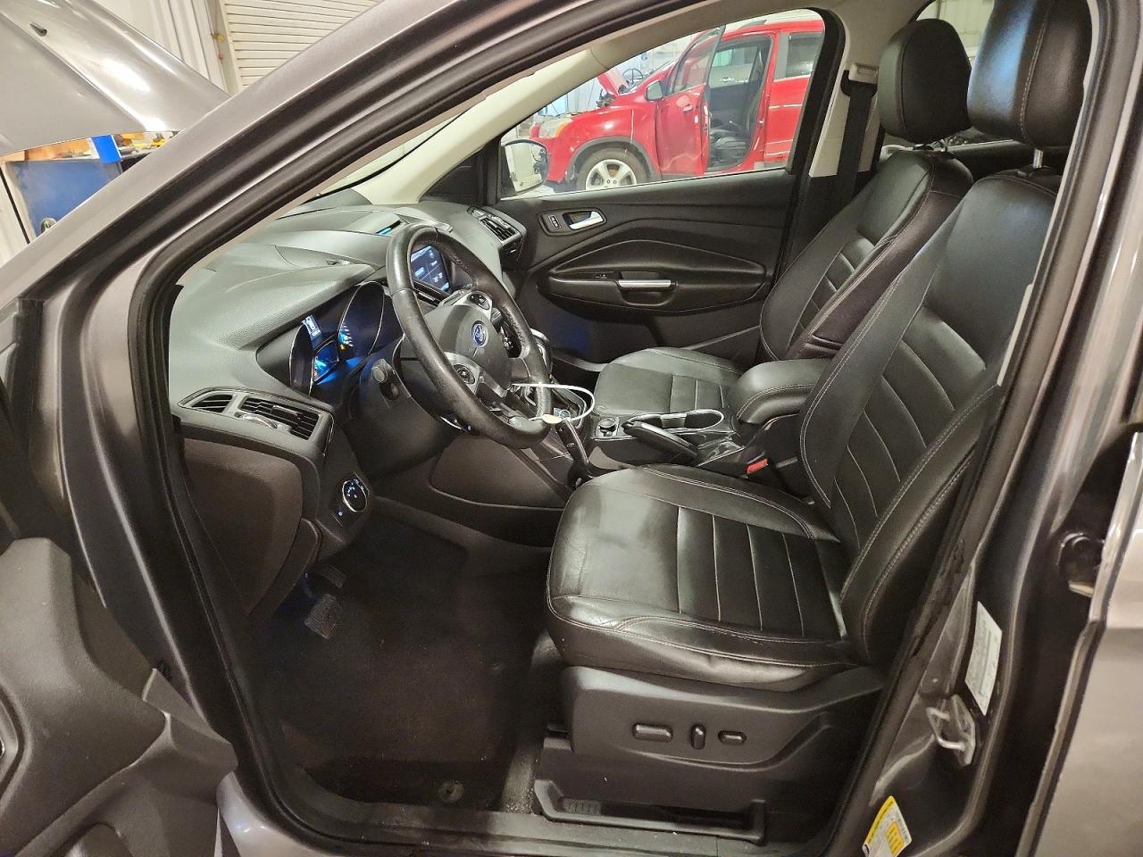 2014 Ford Escape Titanium - Image 7