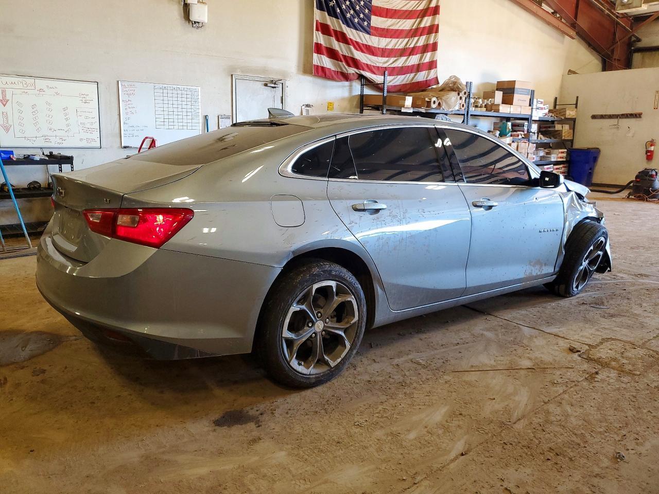 2023 Chevrolet Malibu Lt - Фото 3