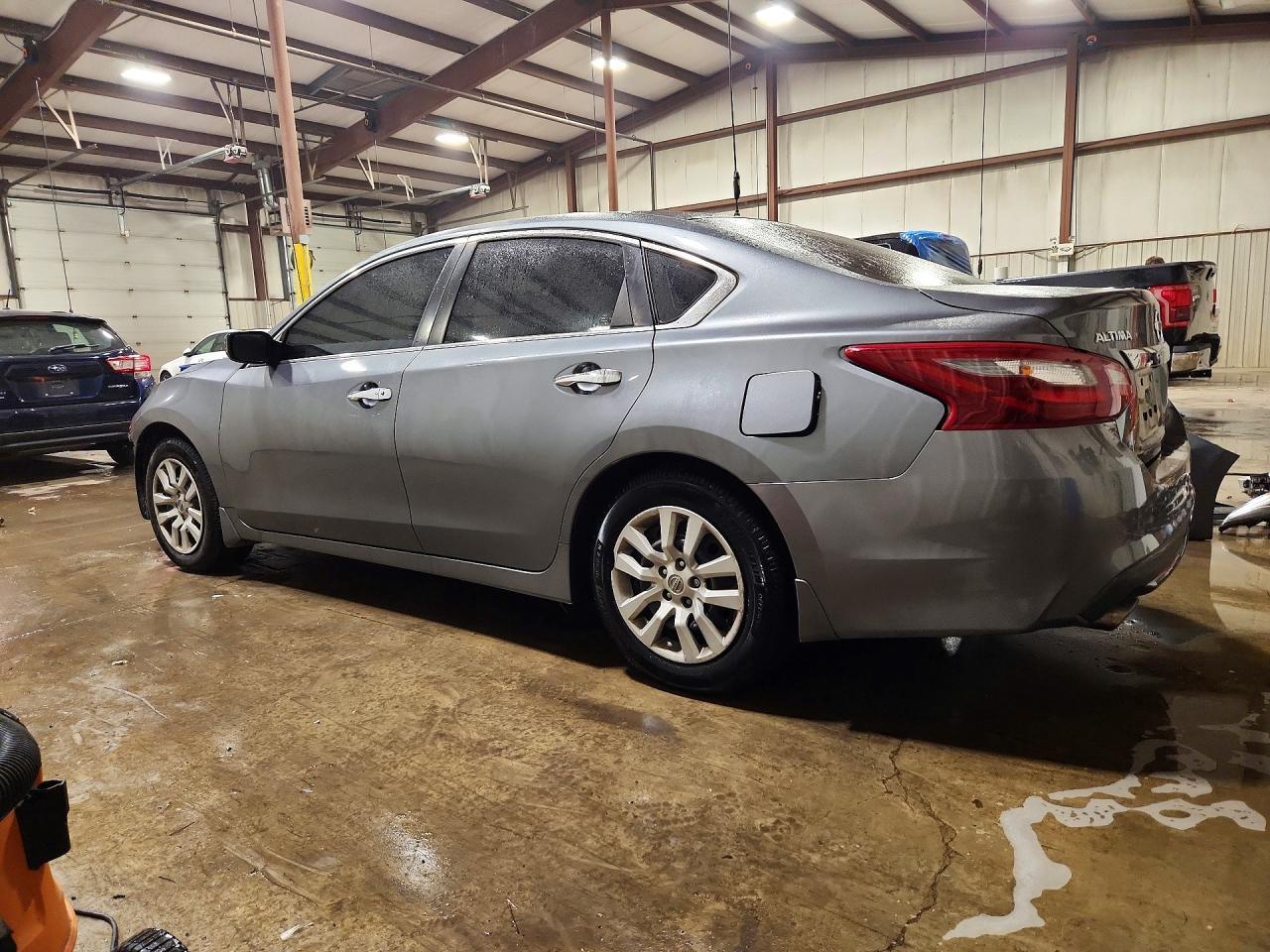 2018 Nissan Altima 2.5 S - Image 2