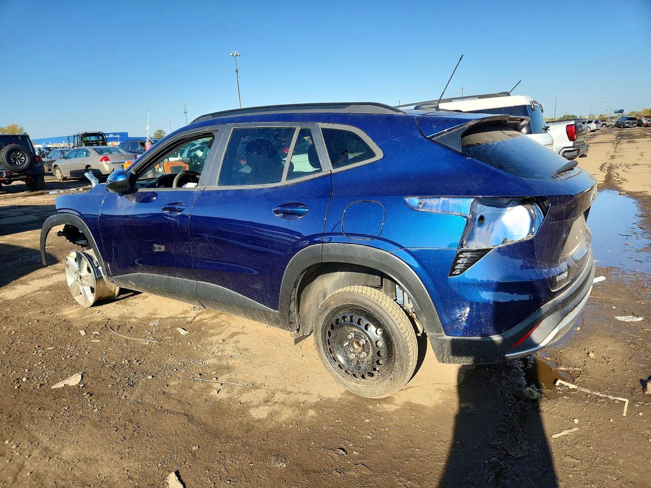 2024 Chevrolet Trax 1Rs - Image 2