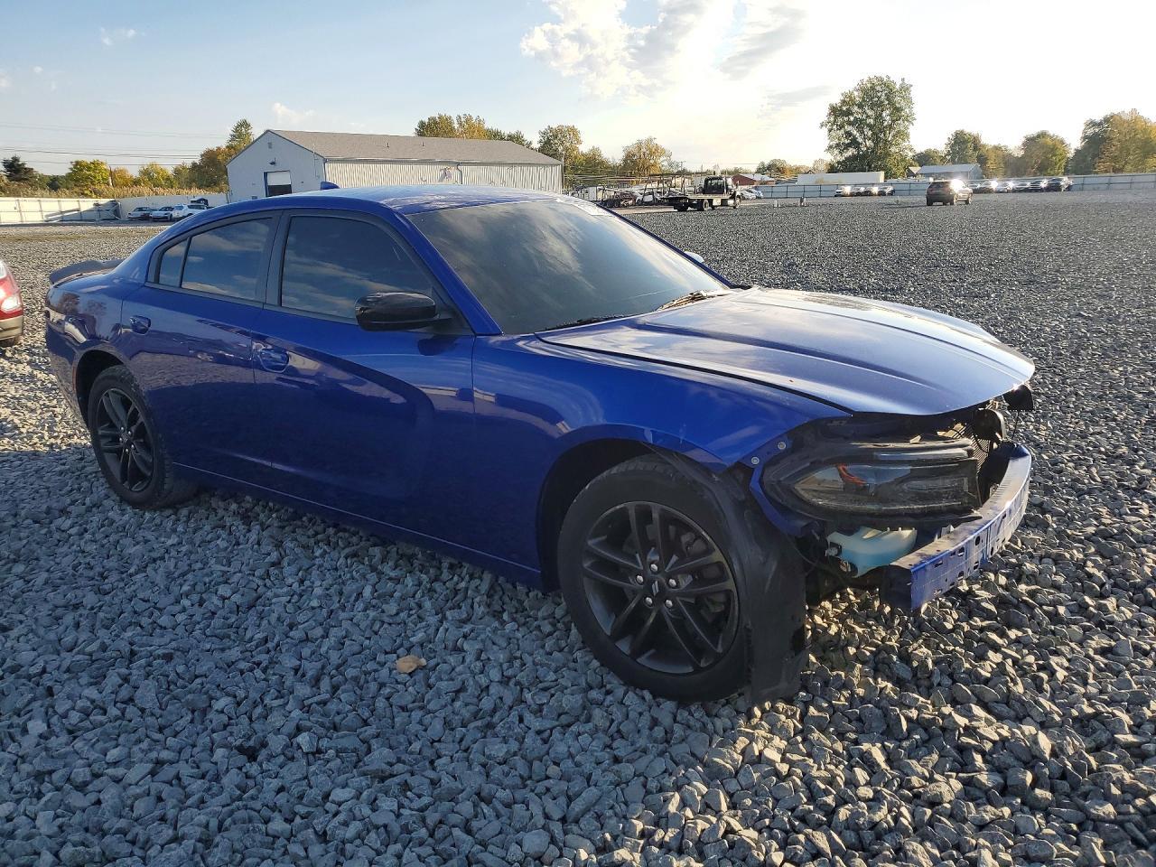 2019 Dodge Charger Sxt - Image 4