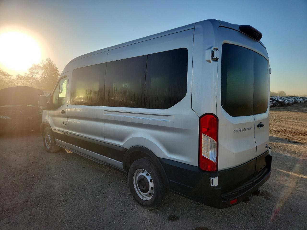 2024 Ford Transit T-350 - Фото 2