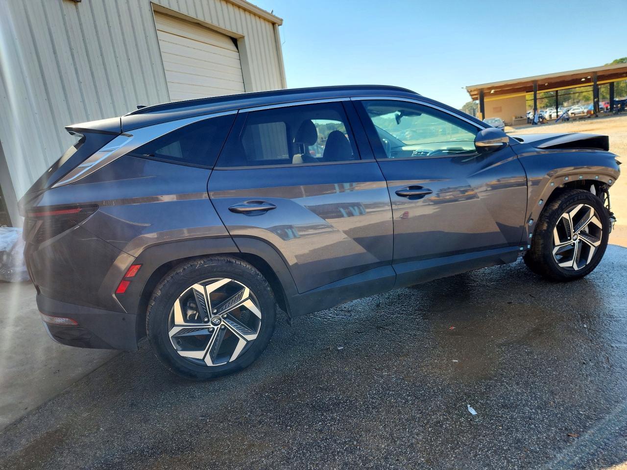 2022 Hyundai Tucson Limited - Image 3
