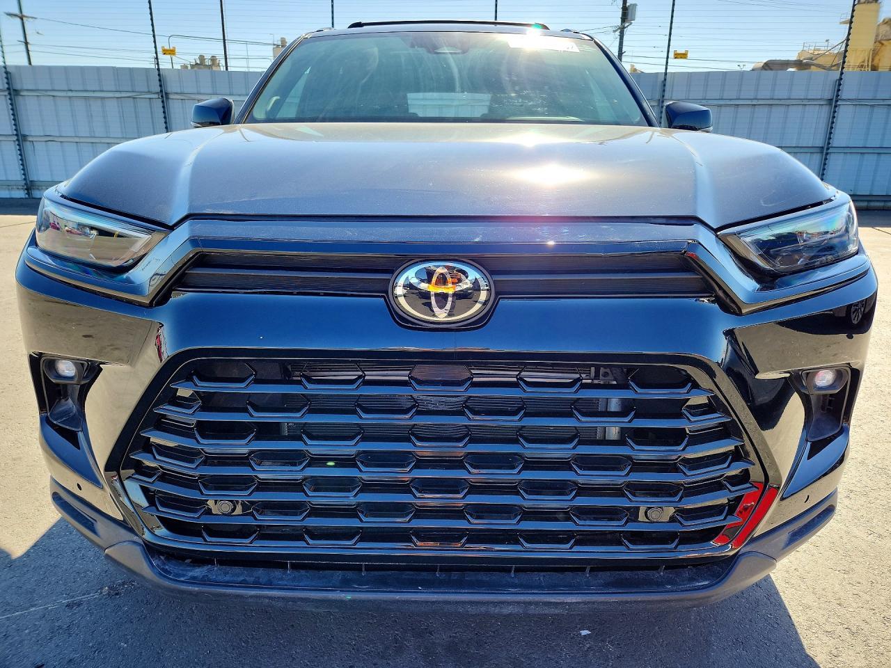2026 Toyota Grand Highlander Hybrid Nightshade - Фото 5