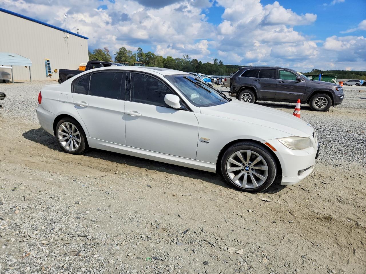 2011 BMW 328 Xi - Фото 4