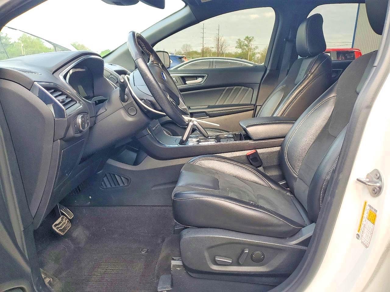 2020 Ford Edge St - Image 7