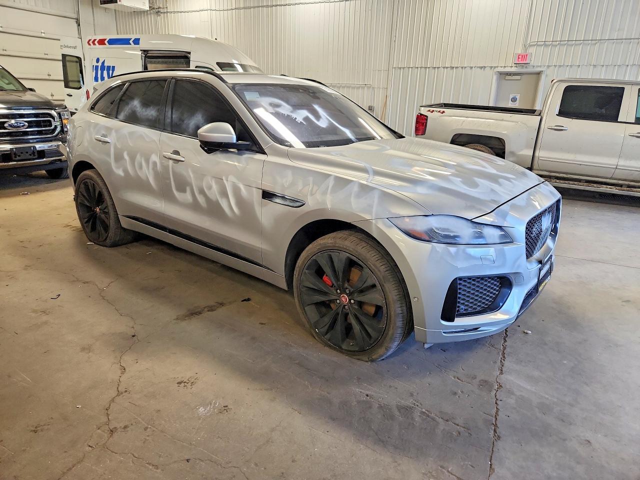 2017 Jaguar F-Pace S - Фото 4