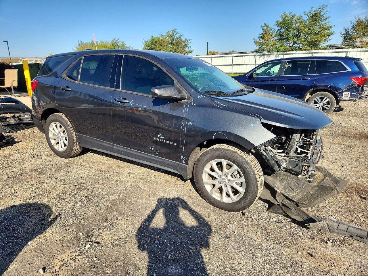 2018 Chevrolet Equinox Ls - Image 4
