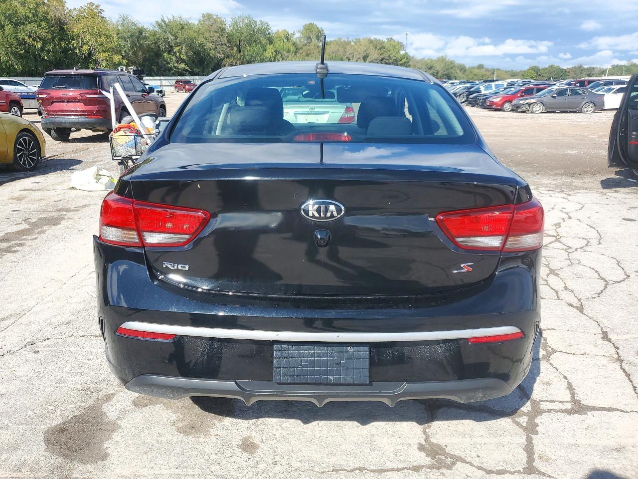 2021 Kia Rio S - Фото 6