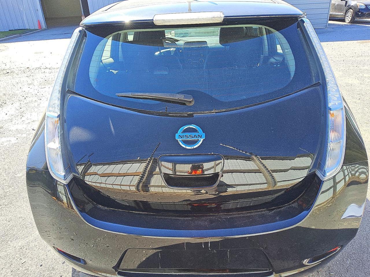 2013 Nissan Leaf S - Фото 6