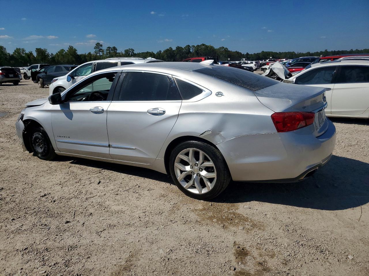2019 Chevrolet Impala Premier - Фото 2