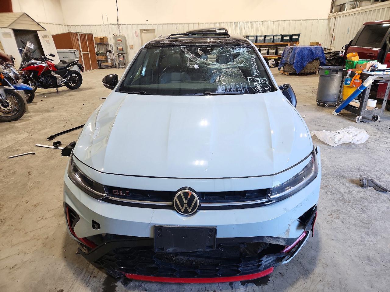 2025 Volkswagen Jetta Gli Autobahn - Фото 5