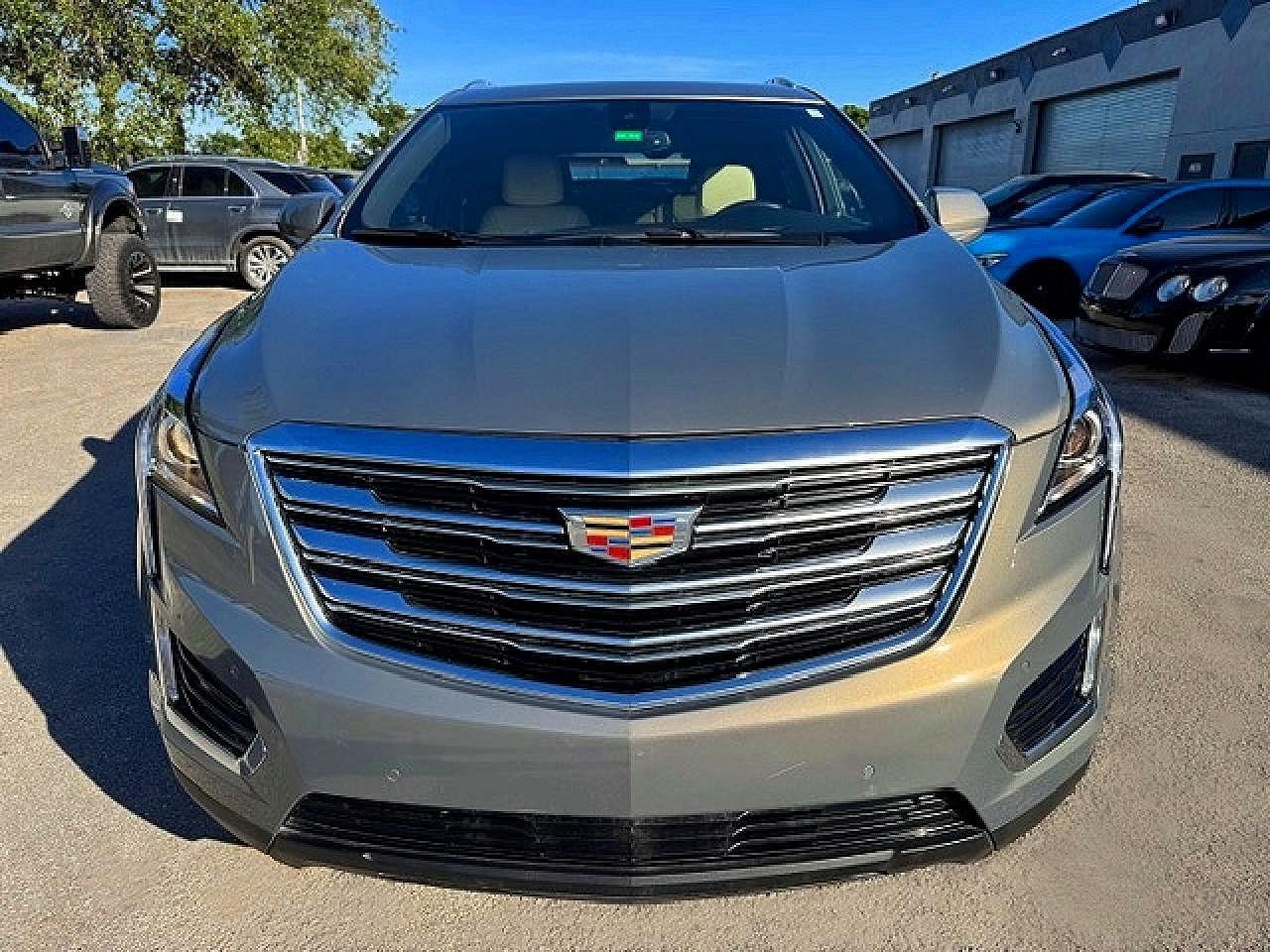 2019 Cadillac Xt5 Luxury - Фото 5