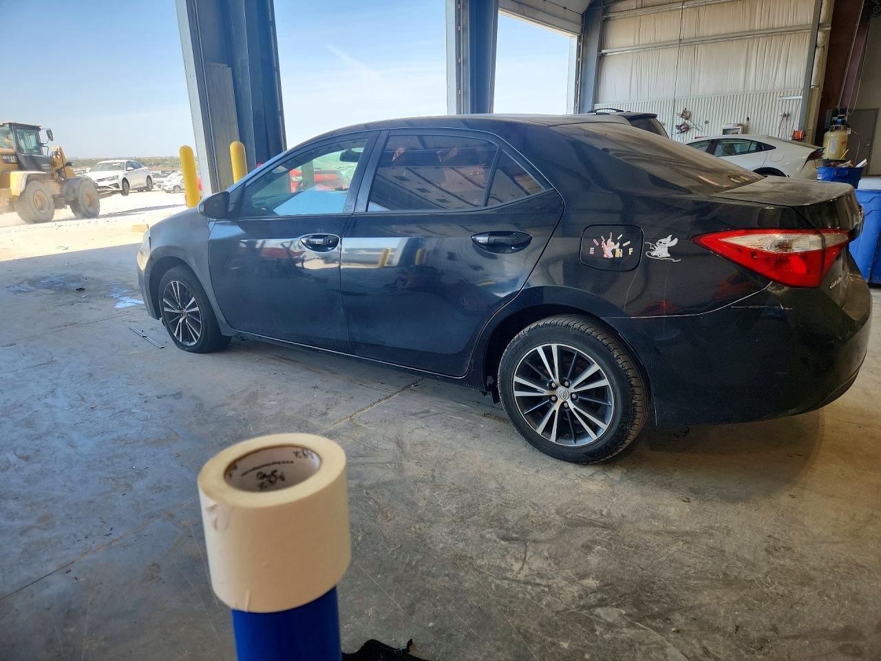 2016 Toyota Corolla Le Plus - Image 2