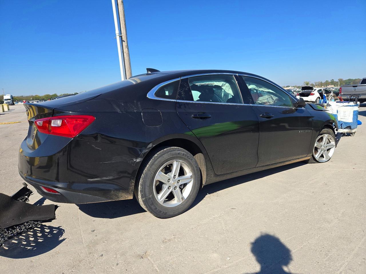 2024 Chevrolet Malibu Ls - Фото 3