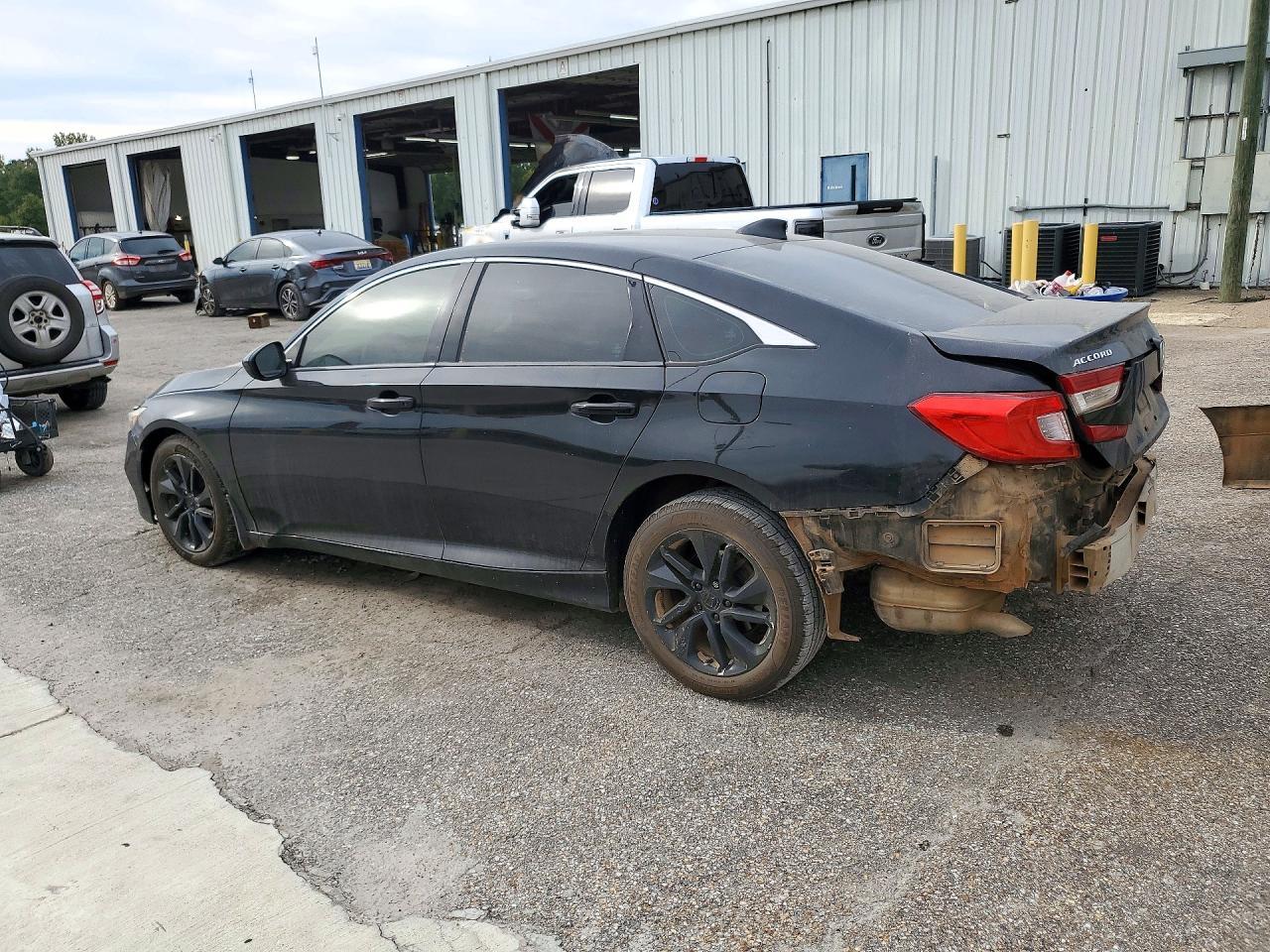 2018 Honda Accord Lx - Image 2