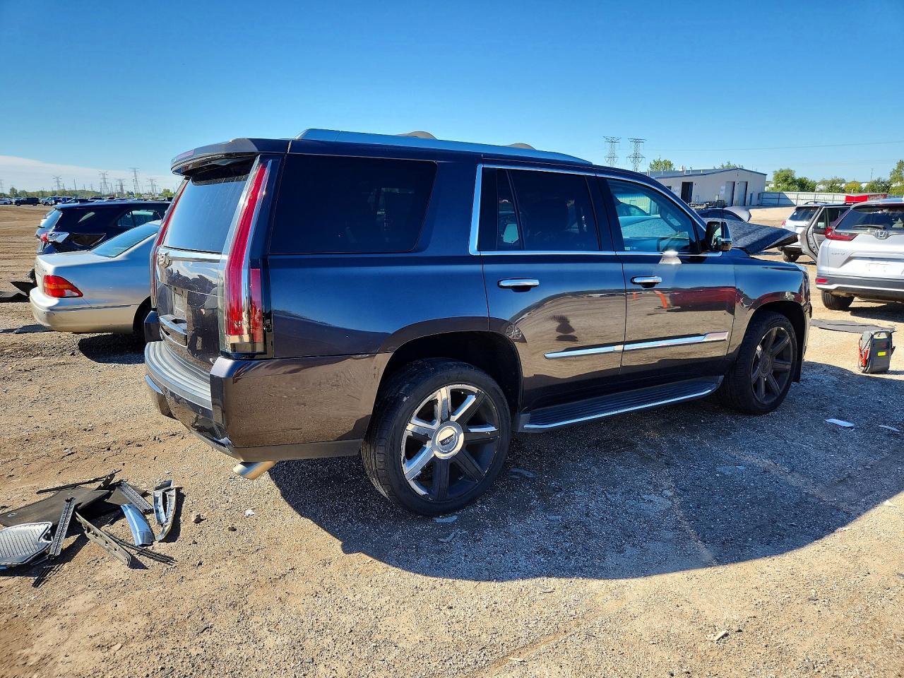 2016 Cadillac Escalade Luxury - Фото 3