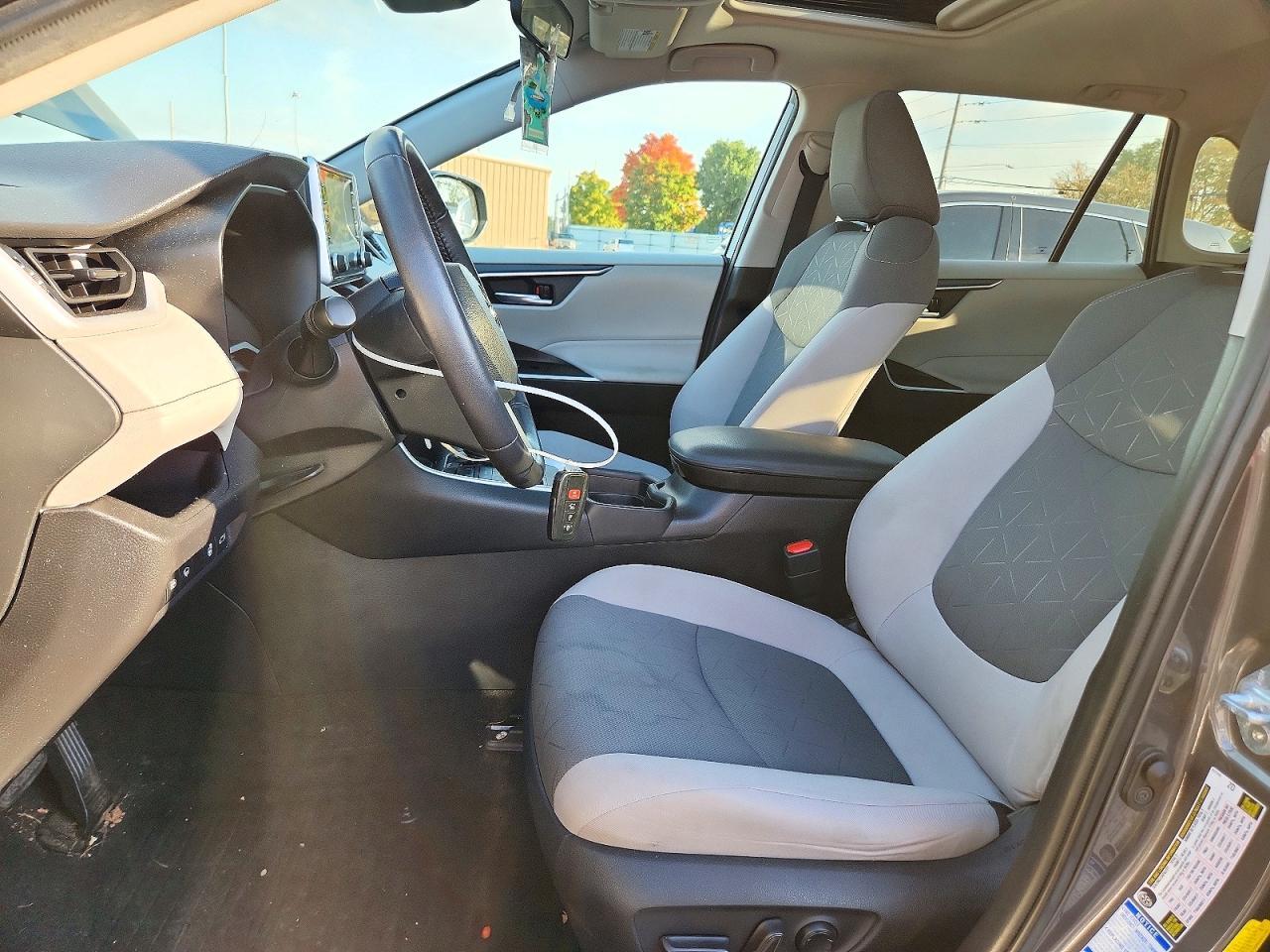 2021 Toyota Rav4 Xle - Image 7