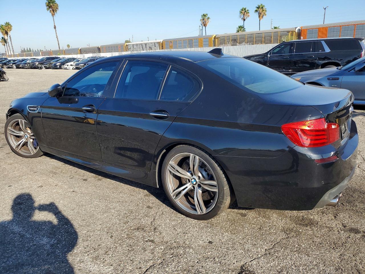 2014 BMW M5 - Фото 2