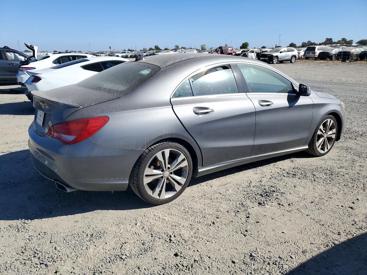2014 Mercedes-Benz Cla 250 - Фото 3
