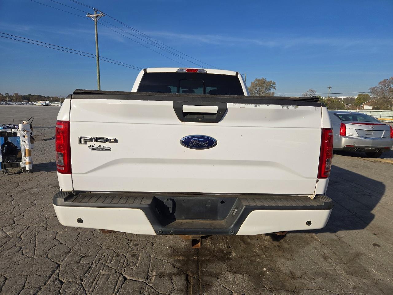 2016 Ford F150 Super Cab - Image 6