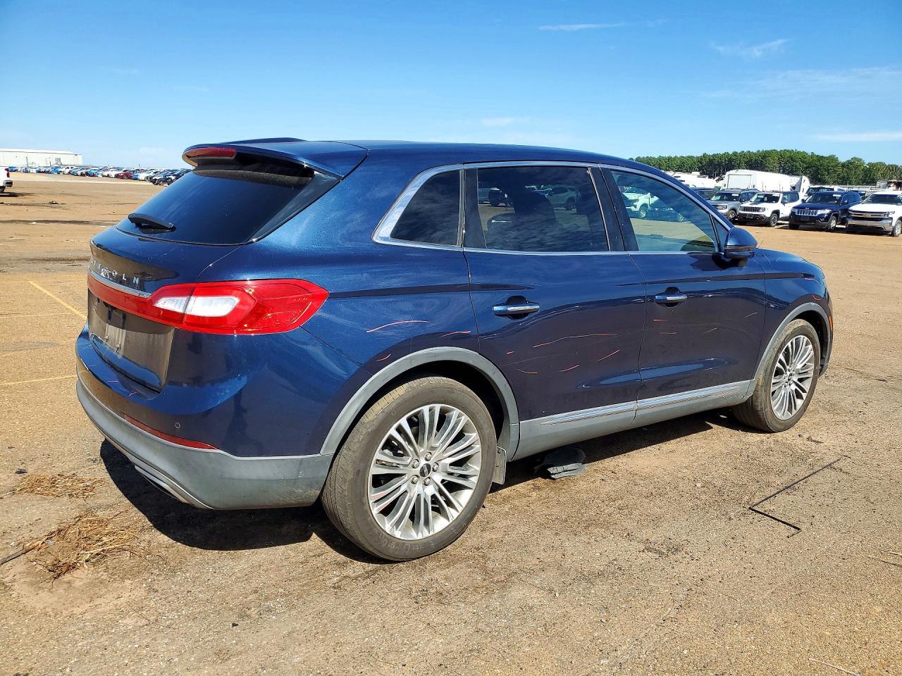 2017 Lincoln Mkx Reserve - Фото 3