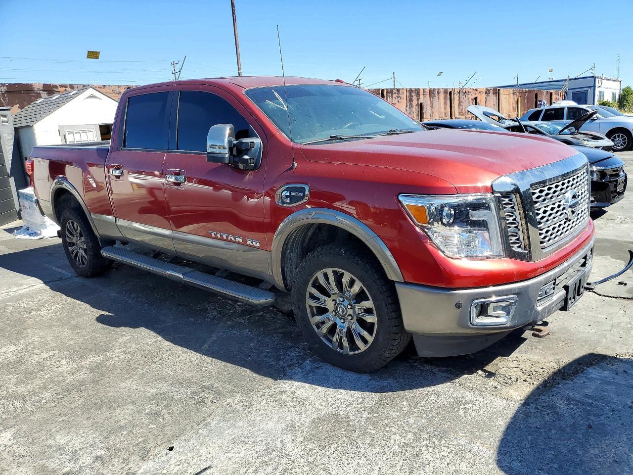 2016 Nissan Titan Xd Platinum Reserve - Image 4