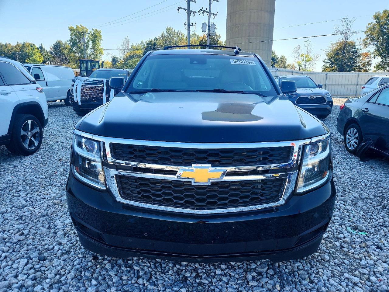 2016 Chevrolet Suburban K1500 Lt - Image 5