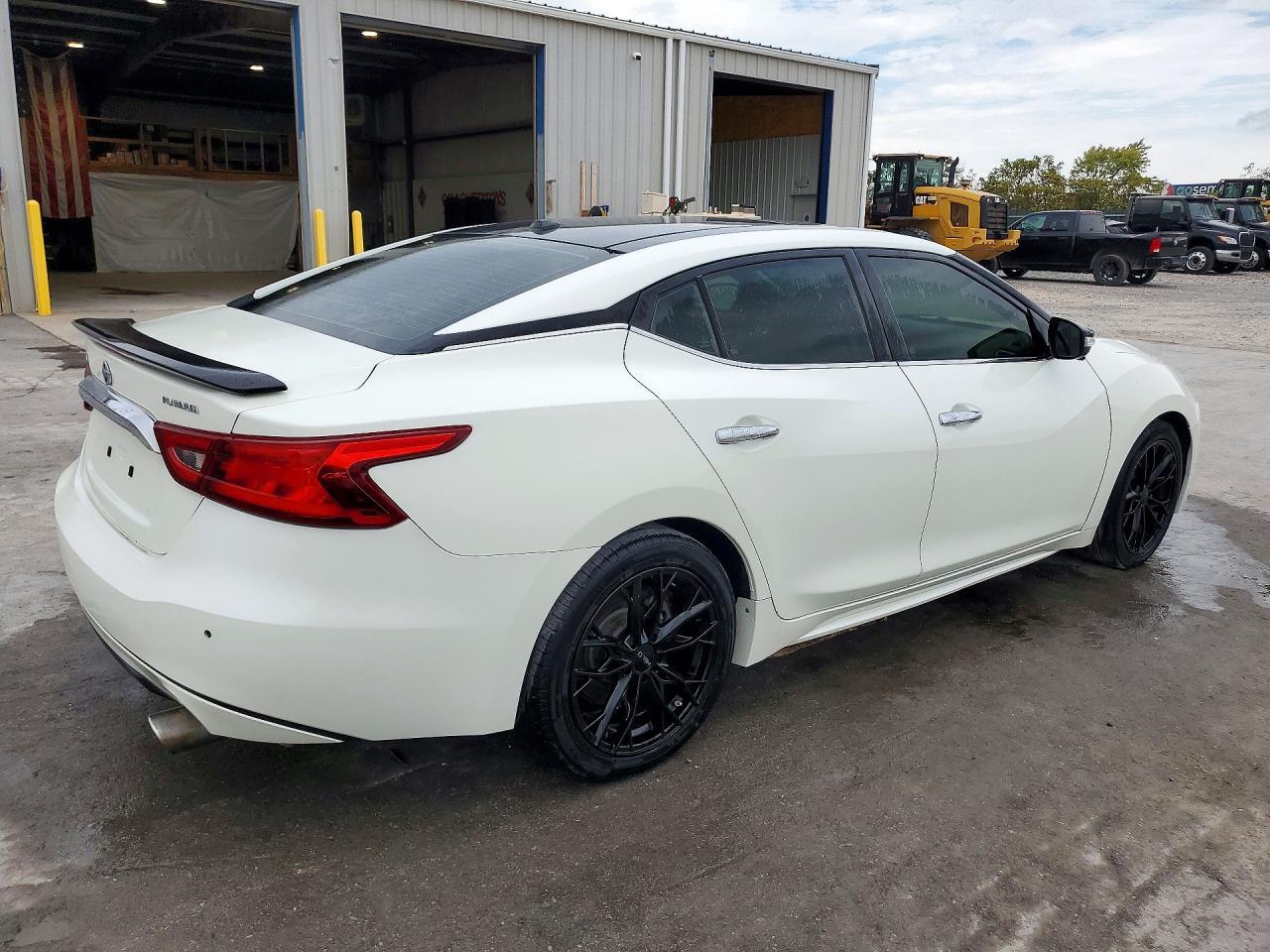 2017 Nissan Maxima Platinum - Фото 3
