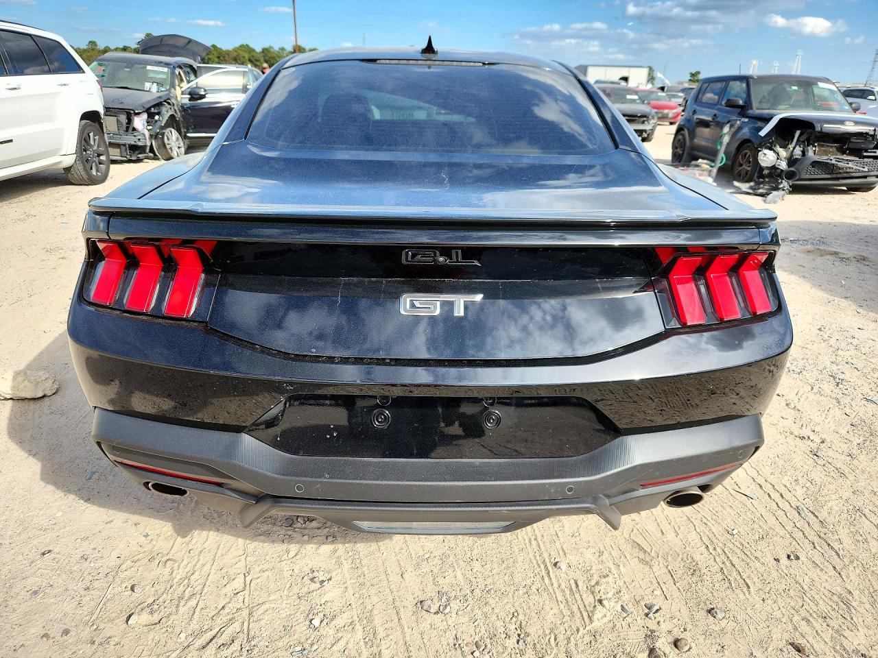 2025 Ford Mustang Gt - Фото 6