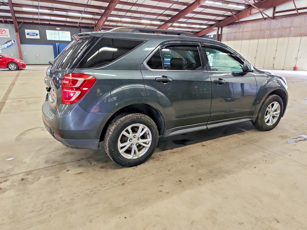 2017 Chevrolet Equinox Lt - Image 3