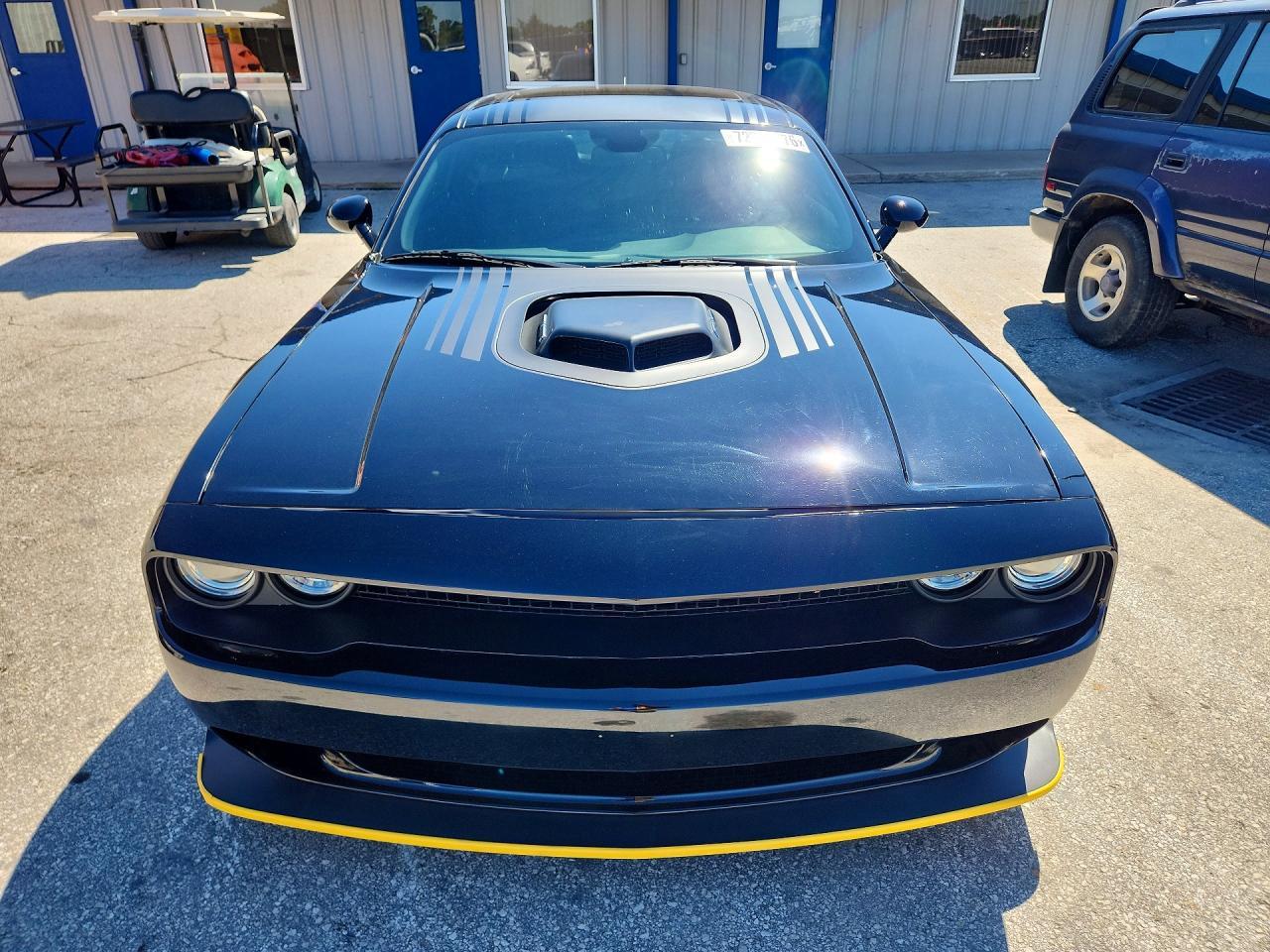 2015 Dodge Challenger Sxt Plus - Image 5