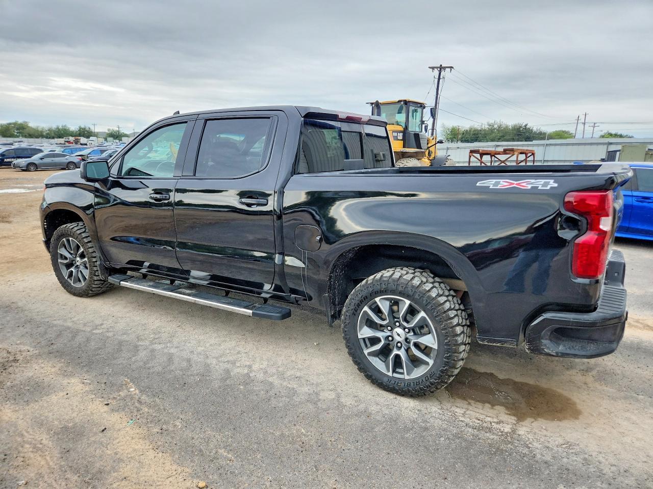 2023 Chevrolet Silverado K1500 Lt - Image 2