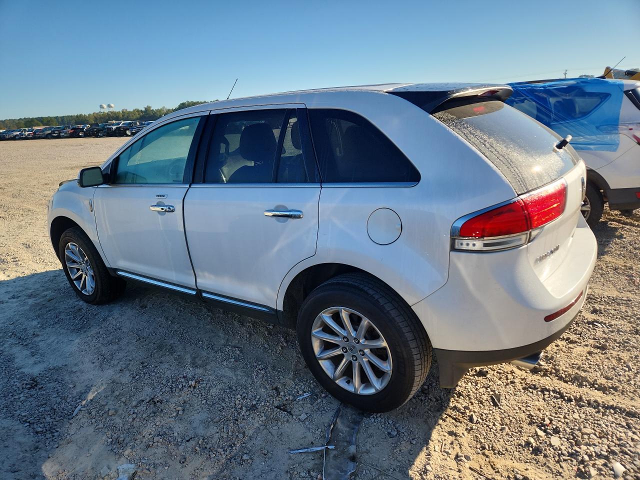 2013 Lincoln Mkx - Image 2