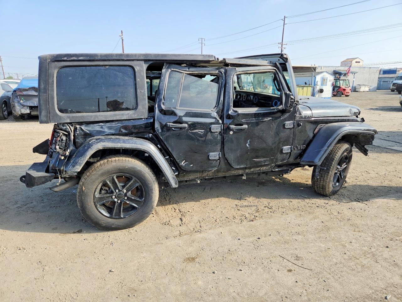 2021 Jeep Wrangler Unlimited Sahara - Image 3