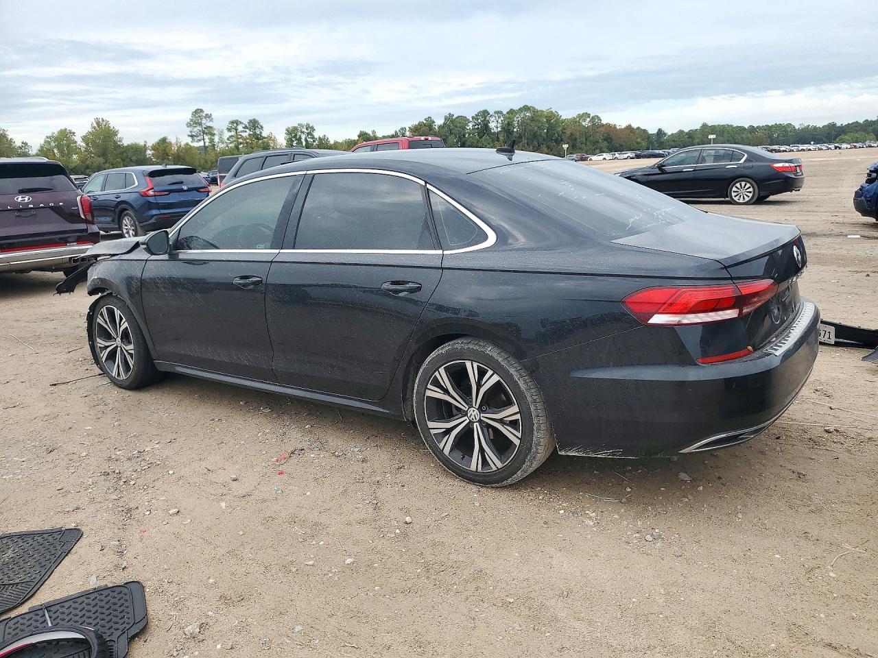 2022 Volkswagen Passat Se - Фото 2