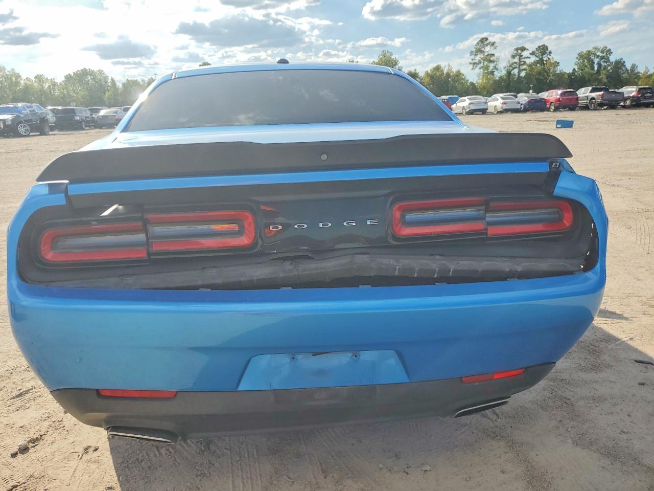 2019 Dodge Challenger Sxt - Image 6