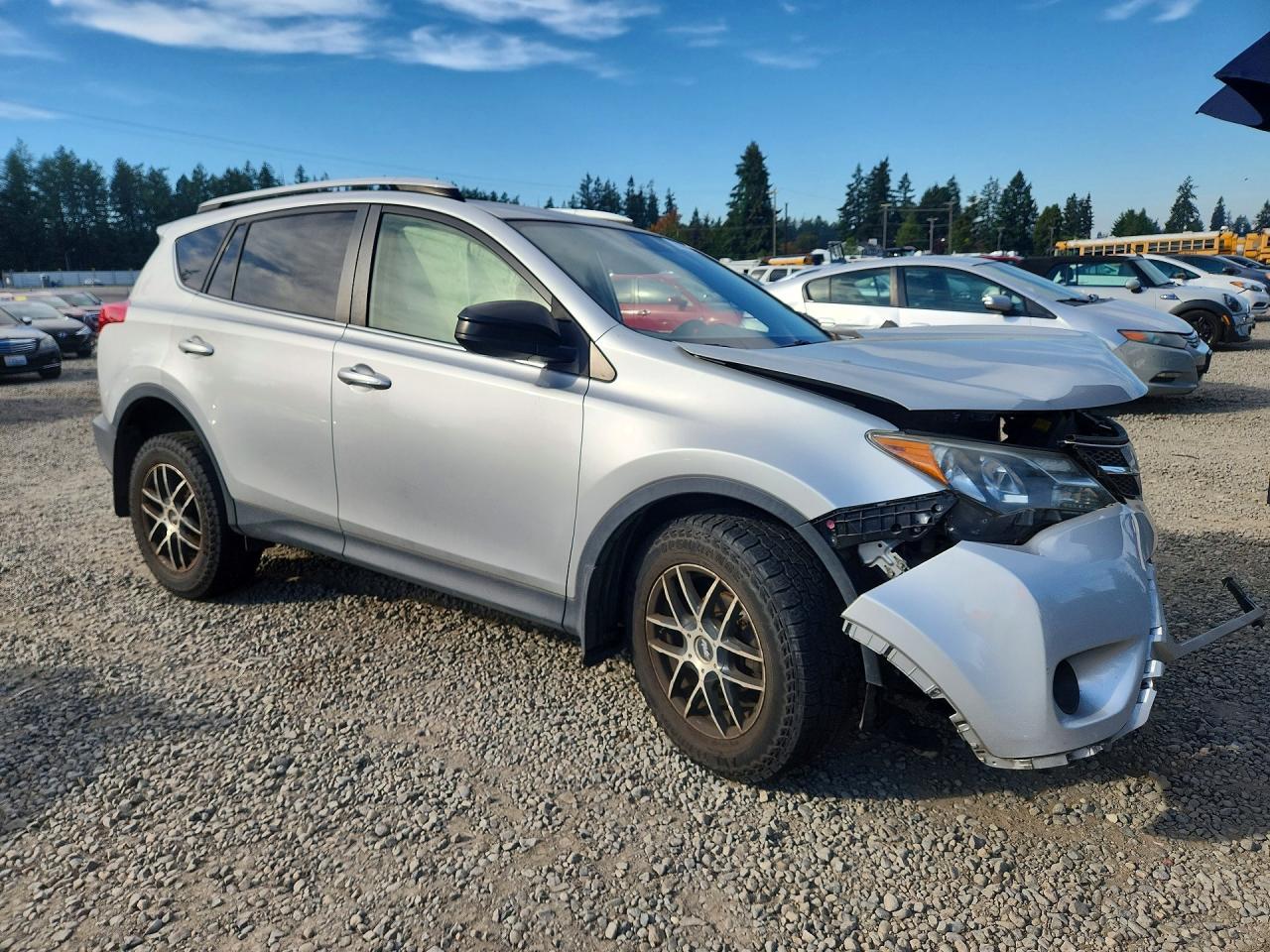 2014 Toyota Rav4 Le - Image 4