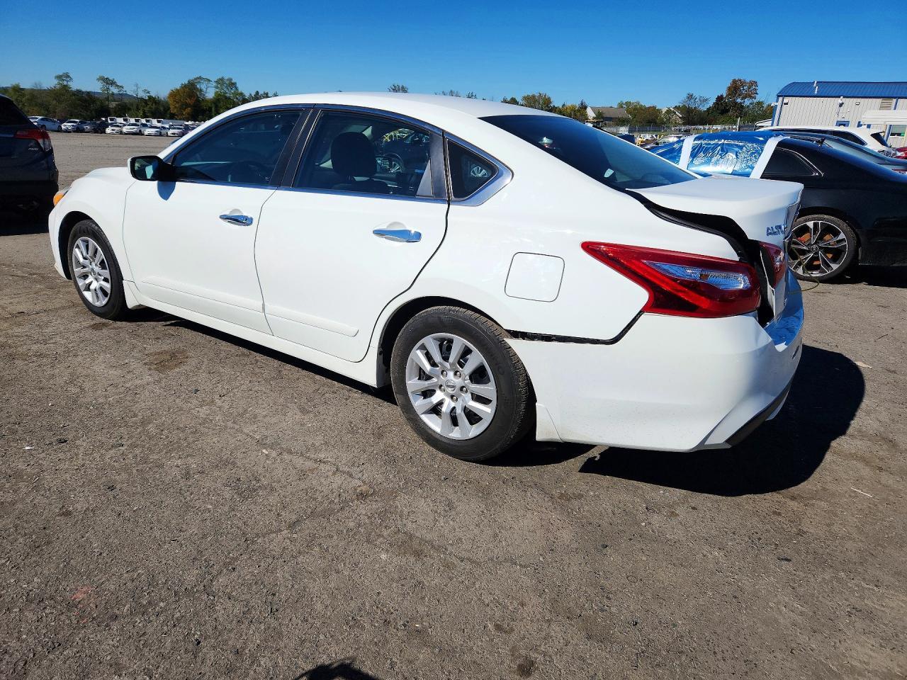 2016 Nissan Altima 2.5 S - Image 2