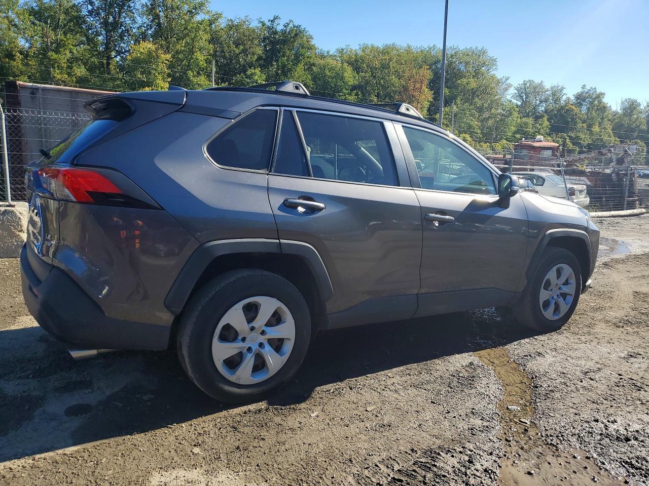 2019 Toyota Rav4 Le - Фото 3